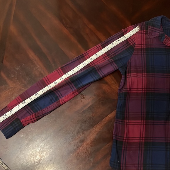 Button down flannel‎ - Picture 6 of 6